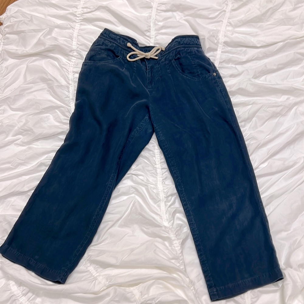 DKNY navy light summer pants